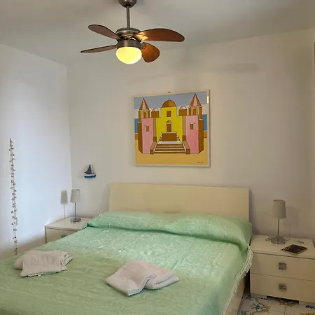 La Bomboniera Apartment *
