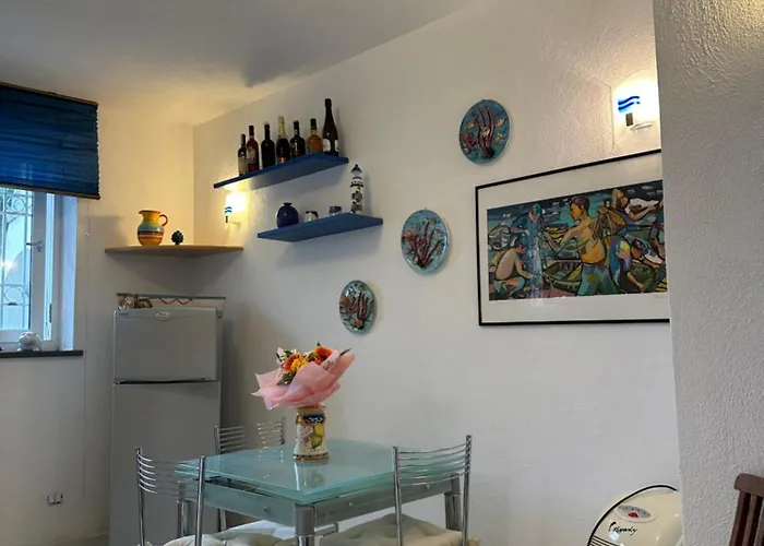La Bomboniera